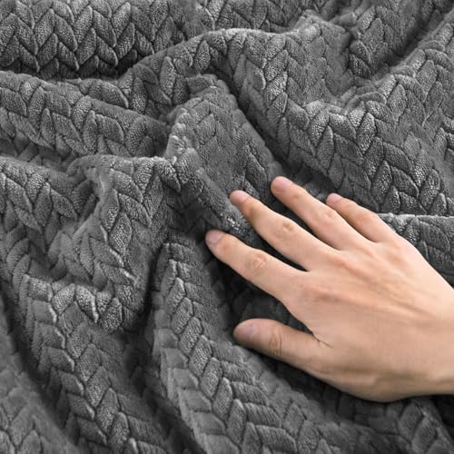 Wendbares Bettdeckenset aus gestricktem Flanell und Samt – 3-teiliges Bettwäscheset mit 3D-Blattstruktur